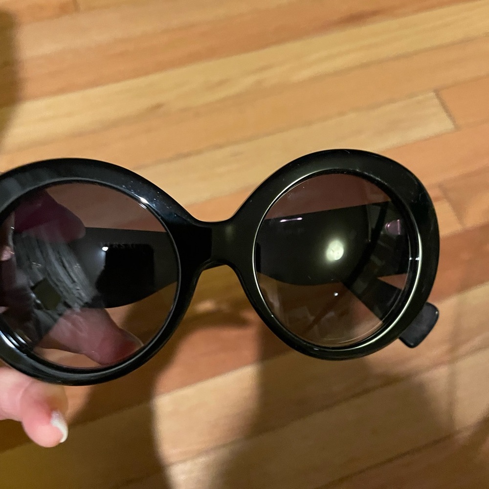Authentic Versace sunglasses size 54 hardly worn….